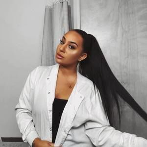 Meet your Posher, Brianna